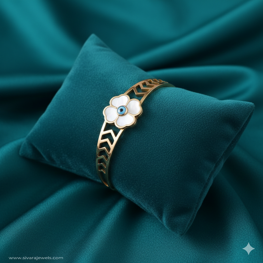 SIVARA Mother of Pearl Floral Evil Eye Bracelet | Gold Anti-Tarnish Dailywear