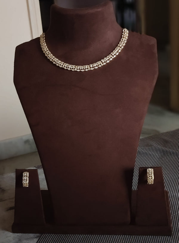 SIVARA 'Classic Empress' Link Necklace | Diamond Like Clarity | High-Shine Collar