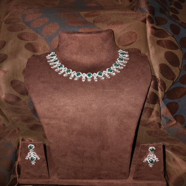 SIVARA 'Regal Garnet' Halo Necklace Set