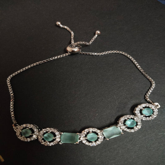 SIVARA 'Aqua Oasis' Geometric Bolo Bracelet